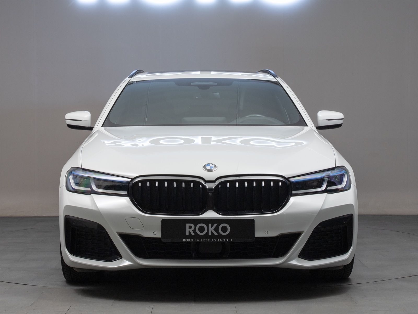BMW 530d M-Sport H&K Laser HuD SoftCl.360°StandH.AHK