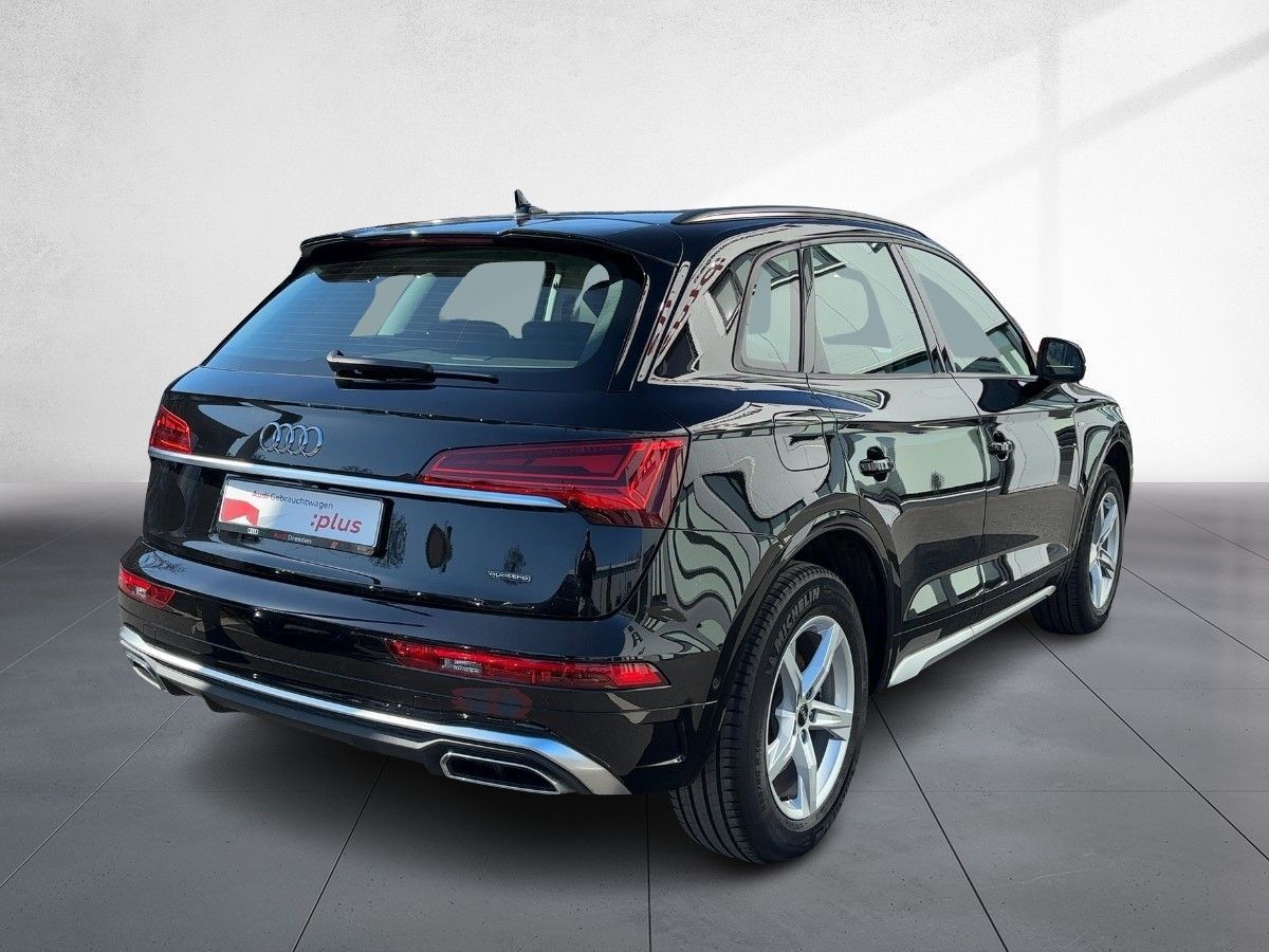 Audi Q5 TFSIe S line 55 quattro S tronic AHZV Head-up