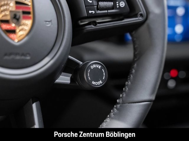 Porsche Macan 4 - Samsaru's Car Outlet