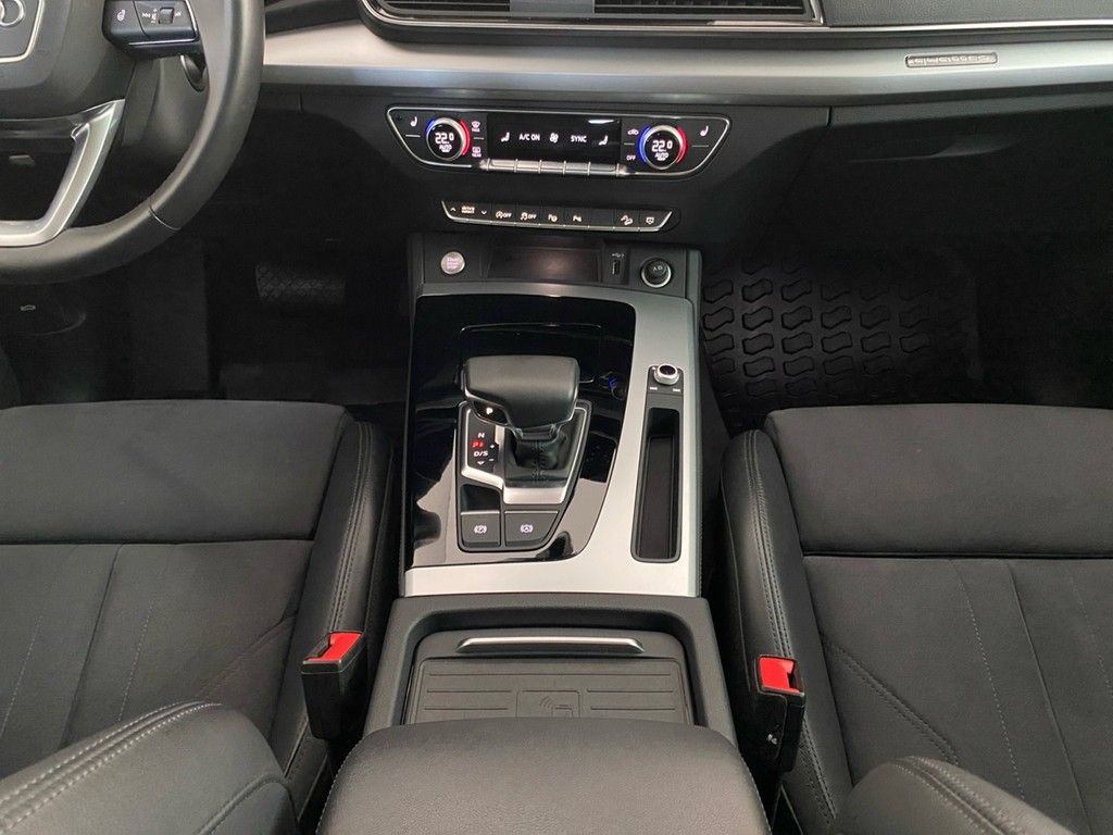 Audi Q5 40 TDI quattro S line HUD+STHZG+AHK+360°+ACC+
