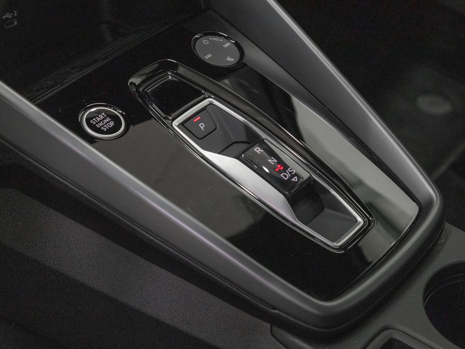 Audi A3 Sportback 35 TDI ADVANCED - Samsaru's Car Outlet