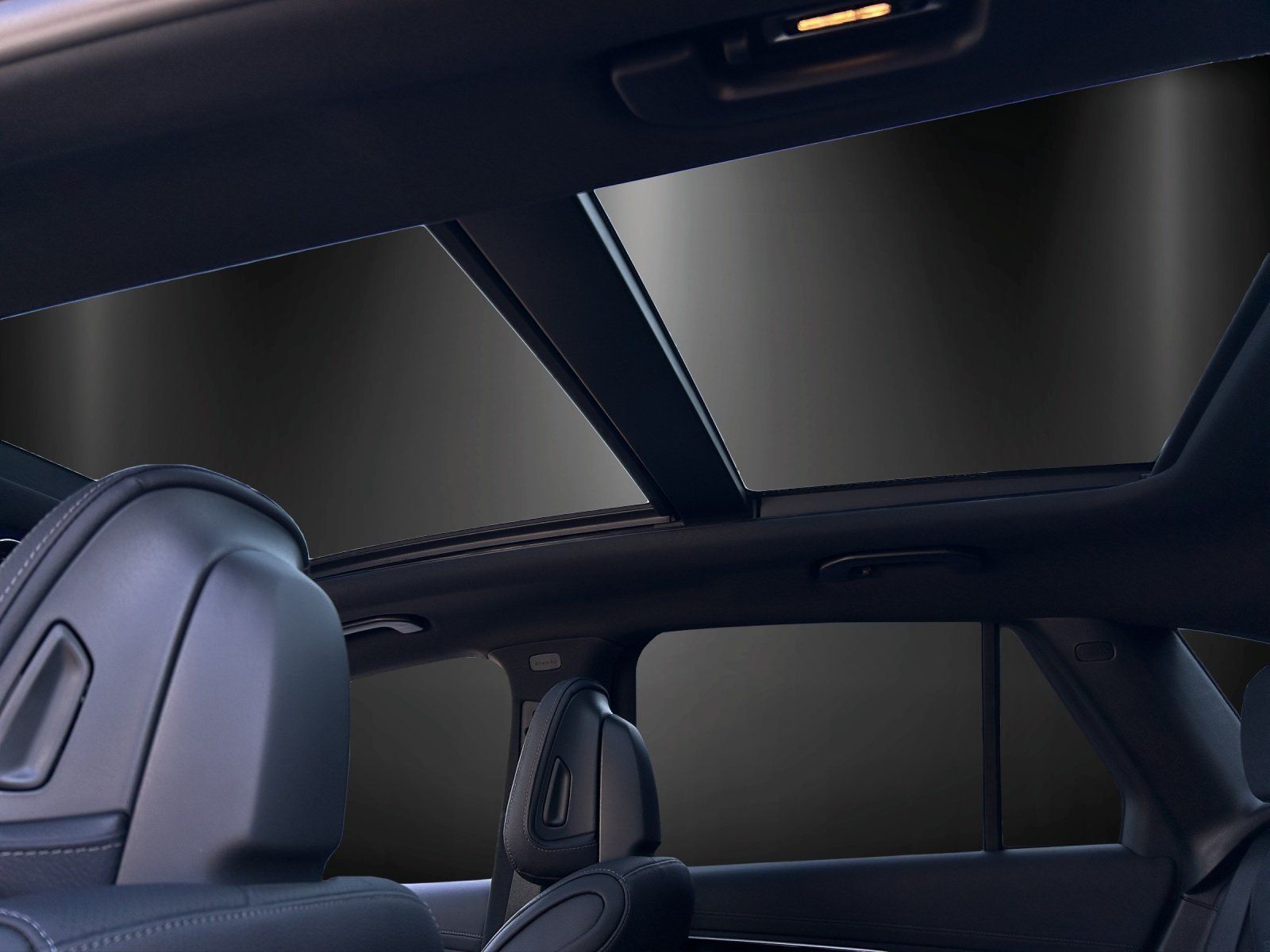 Mercedes-Benz GLC 300d 4M AMG AIRMATIC Burmester AHK Pano 360