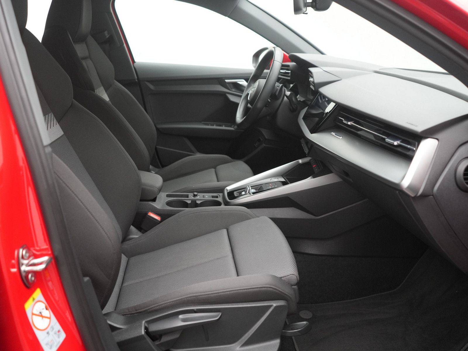 Audi A3 Sportback e advanced S-TRON - Samsaru's Car Outlet