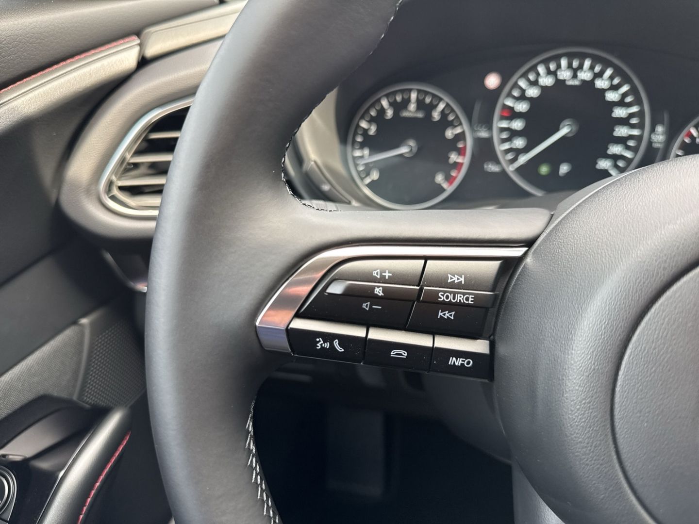 Mazda CX-30 Homura e-SKYACTIV-G HUD Navi LED ACC El. H