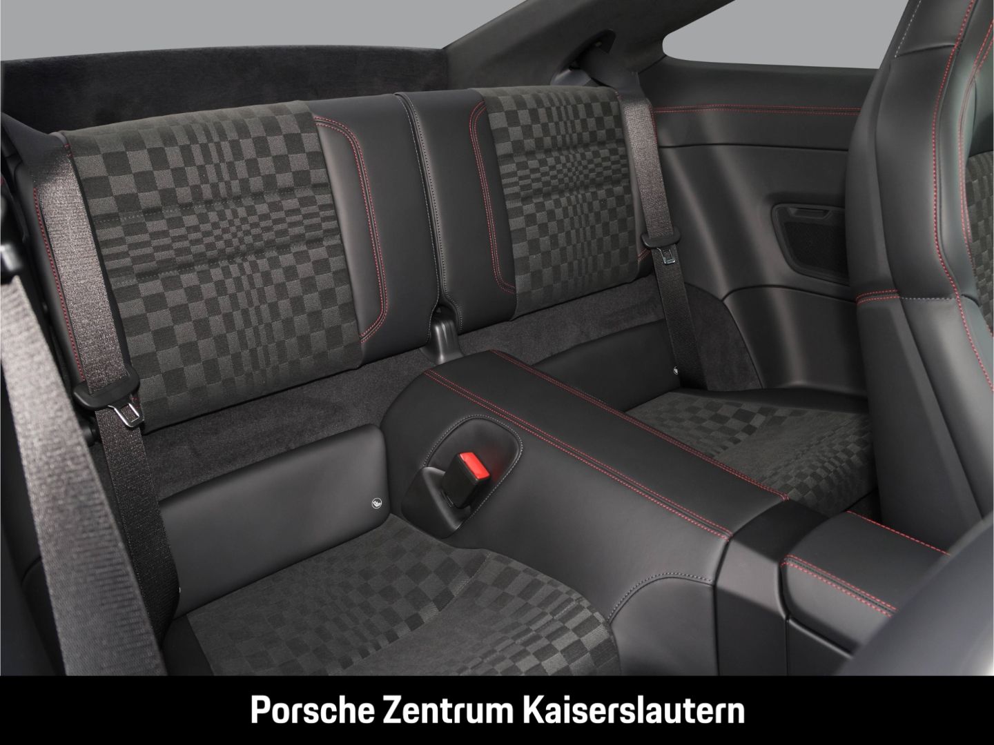 Porsche 992 911 Carrera 4 GTS Clubleder Liftsystem-VA