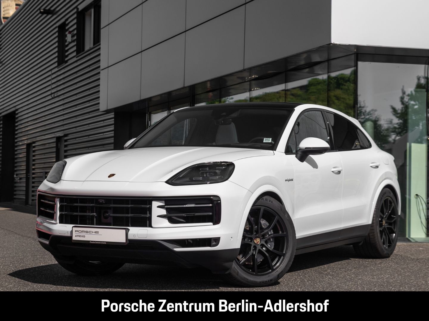 Porsche Cayenne E-Hybrid Coupe Panoramadach Luftfederung