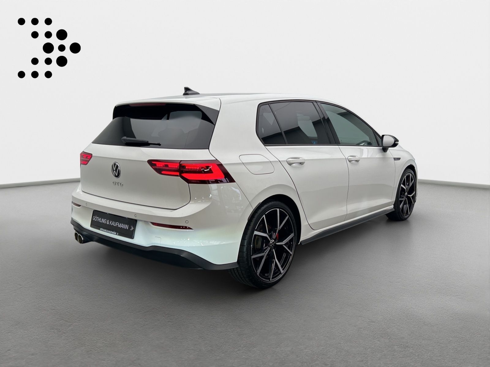 Volkswagen Golf GTD 2.0 TDI DSG *AHK*BLACKSTYLE*NAVI*PANO*L