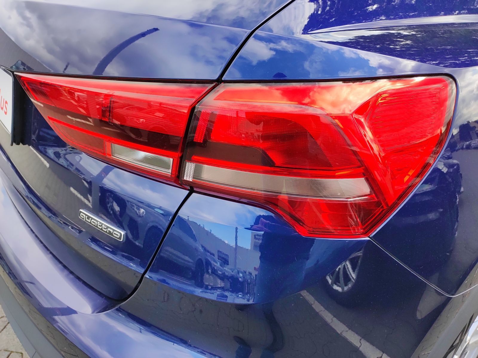 Audi Q3 35 TDI qu. S tronic - Samsaru's Car Outlet