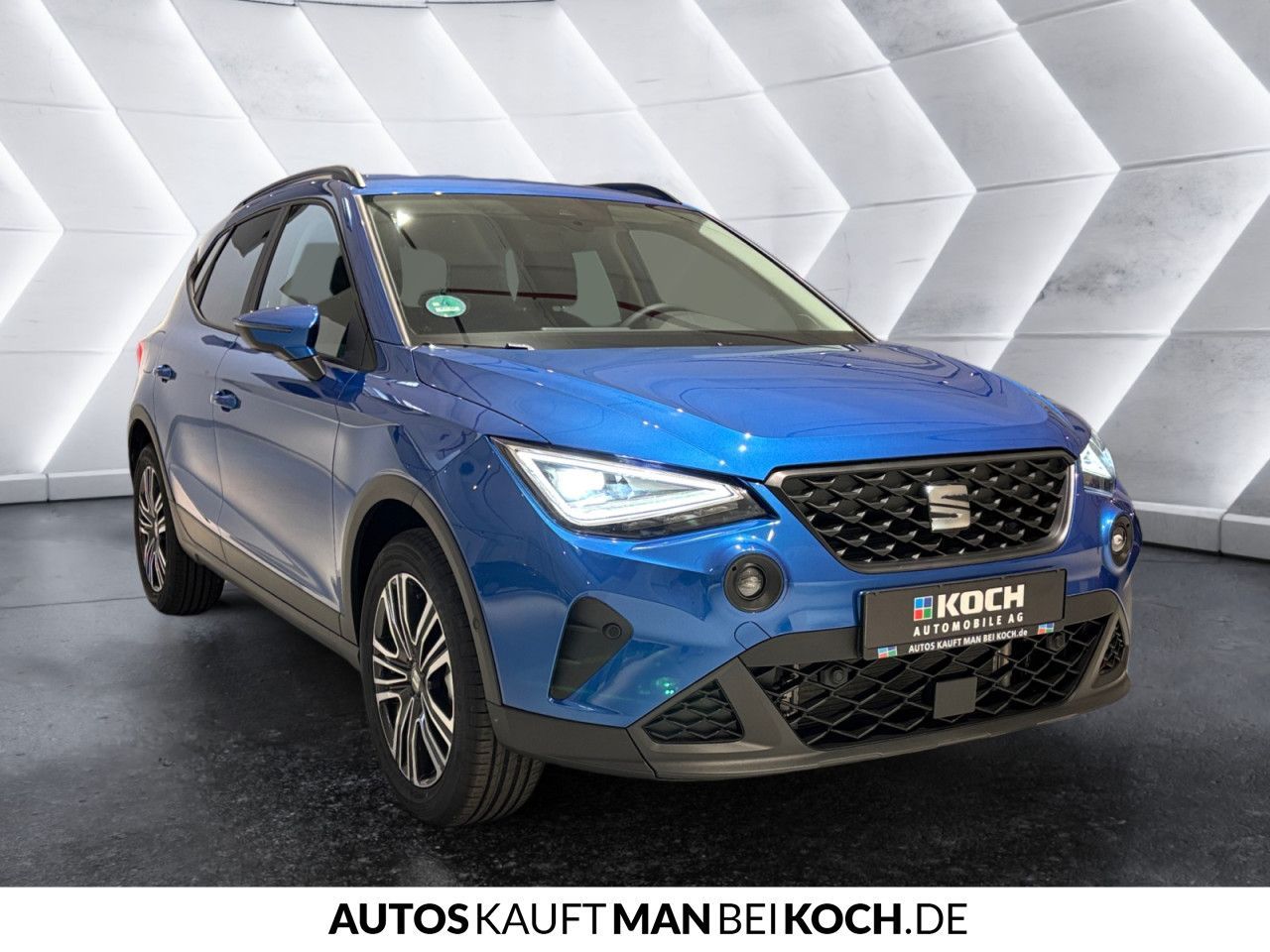 Seat Arona 1.0 TSI DSG Road Ed SOUND NAVI PDC V+H AHK