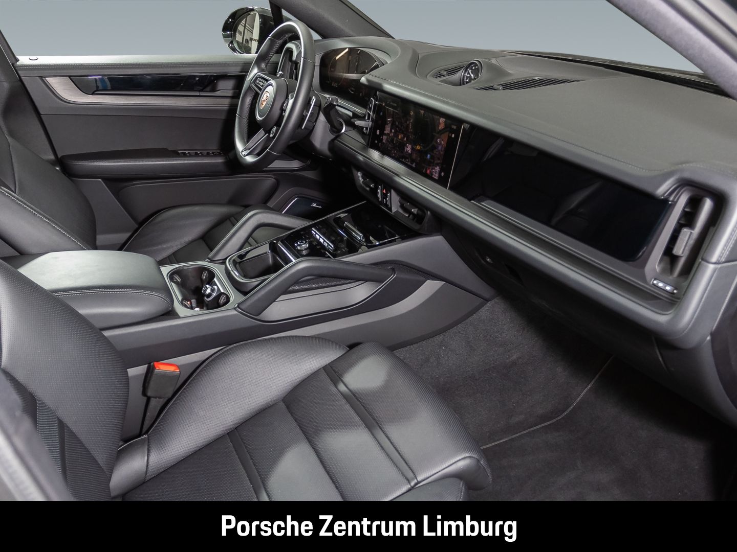 Porsche Cayenne E-Hybrid Coupe Black Edition Burmester