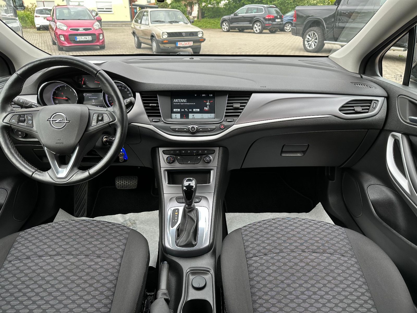 Opel Astra K 1.4 Turbo Sports Tourer Edition - Samsaru's Car Outlet