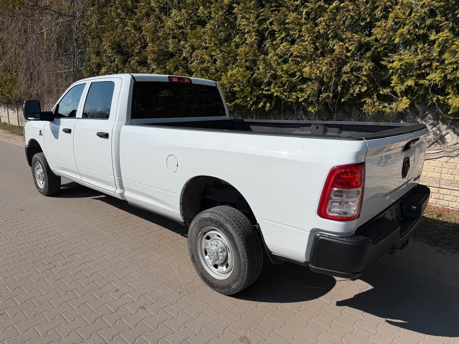 Dodge RAM 2500 CUMMINS LONG, 4X4, 6,7, 370KM