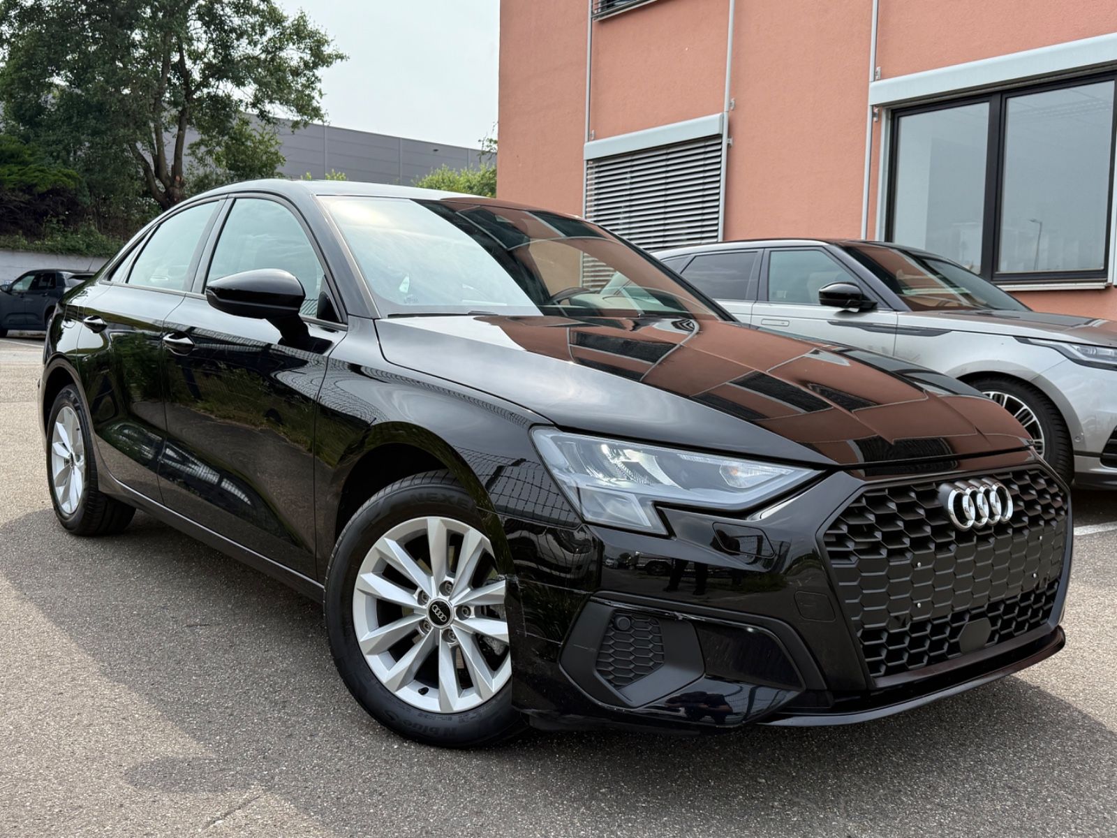 Audi A3 Limousine 30 TDI basis - Samsaru's Car Outlet