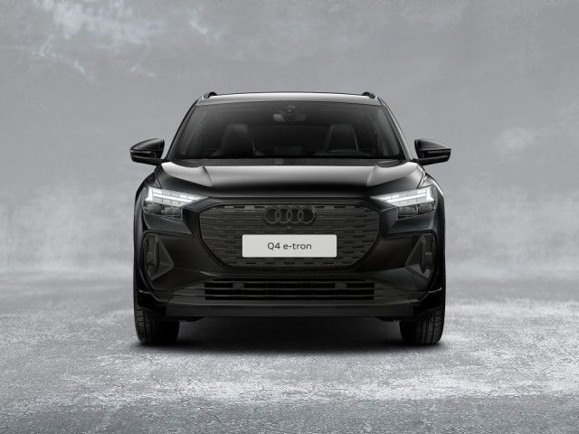 Audi Q4 45 e-tron QU S-LINE MATRIX+NAVI+ACC+SHZ+AHK