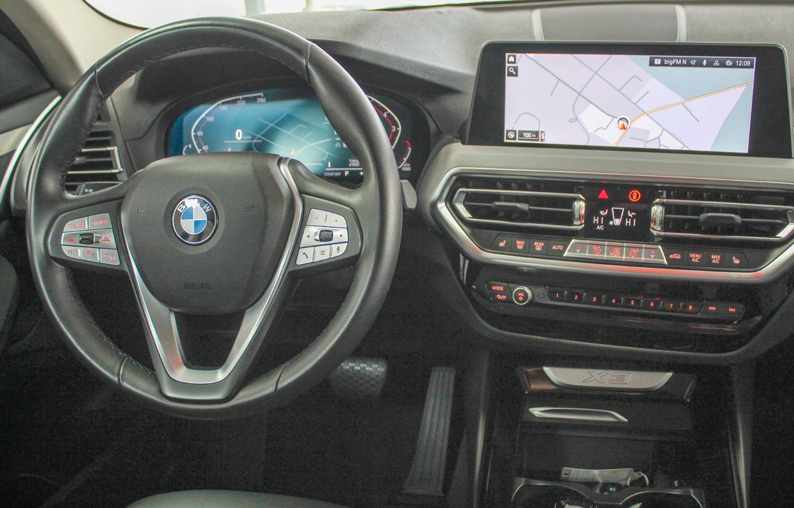 BMW X3 xDrive 20i Automatik Leder Kamera 1.Hand LED