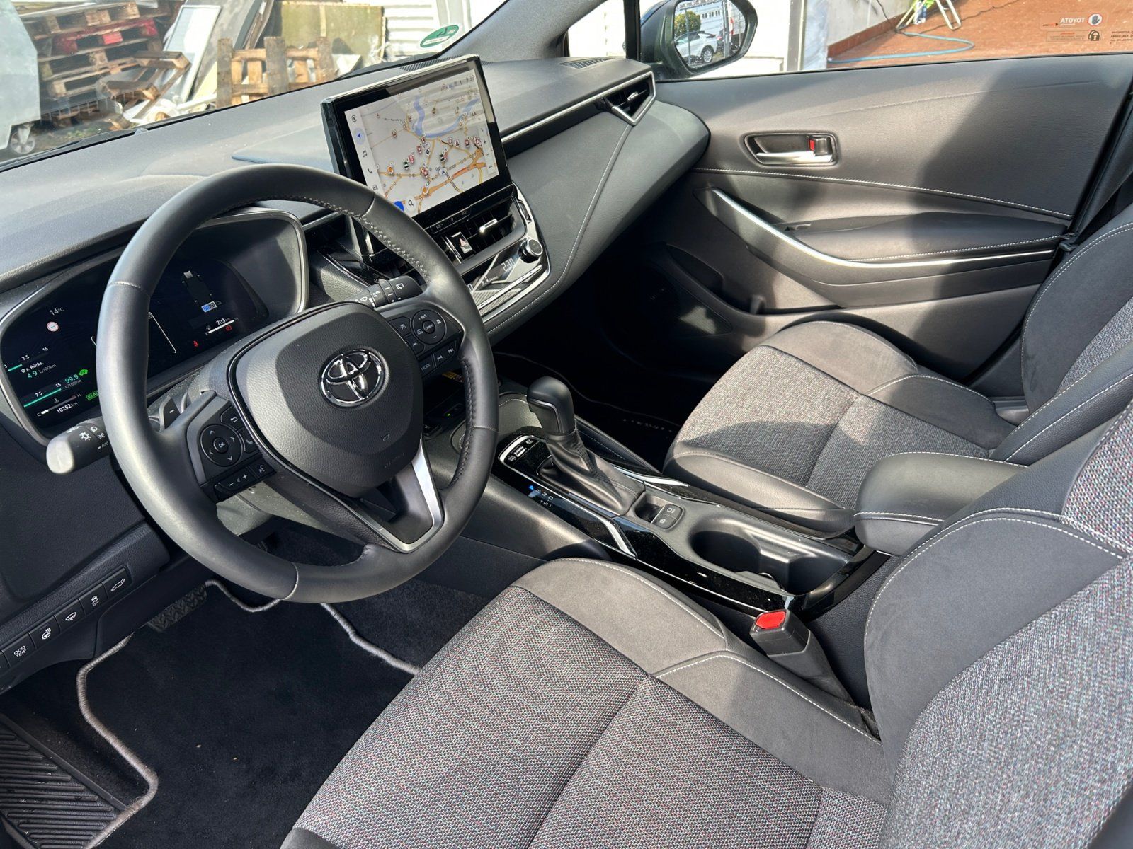 Toyota Corolla 2.0l Hybrid TS Teamplayer *Kamera*Navi*