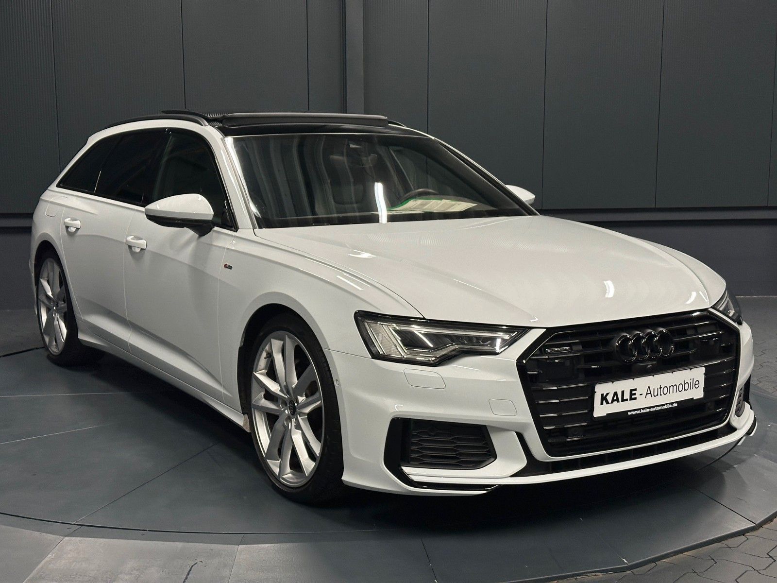 Audi A6 Avant 45 TFSI quat. Sport/S-Line*21Zoll*PANOR