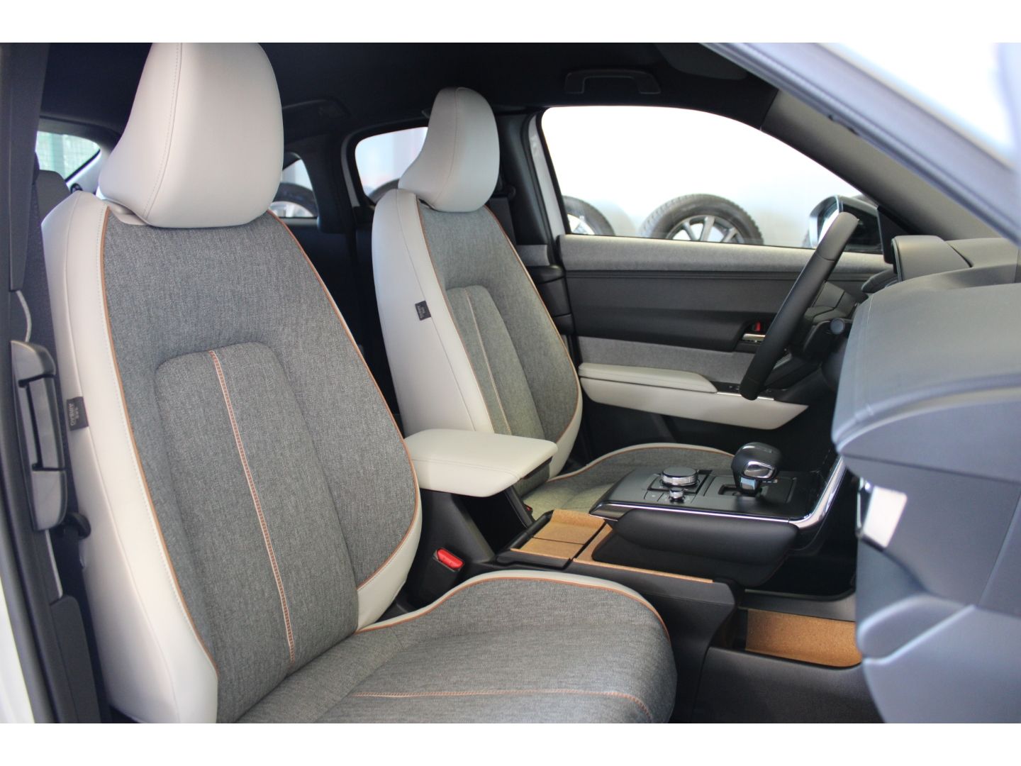 Mazda MX-30 e-SKY KOM-P+MC-P+PRE-P+NAV+ACC+BOSE+360CAM