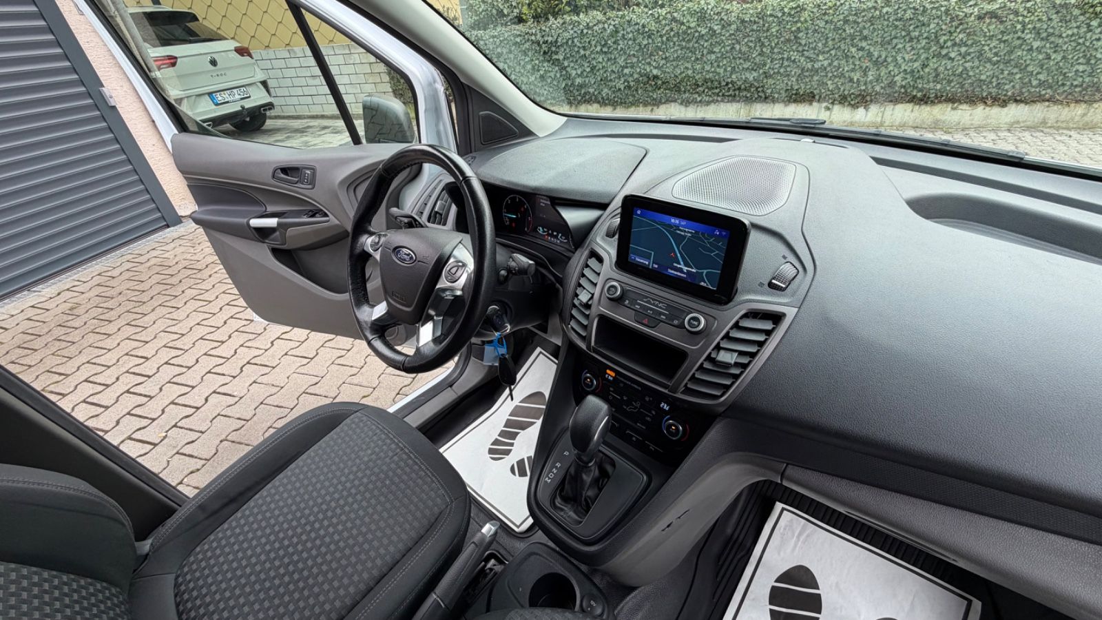 Ford Transit Connect Kasten Automatik LED/1H/E6dT/RFK