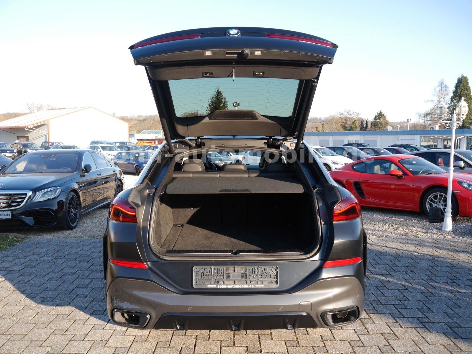 BMW X6 xDrive 40d M-Sport Edition Black - Samsaru's Car Outlet