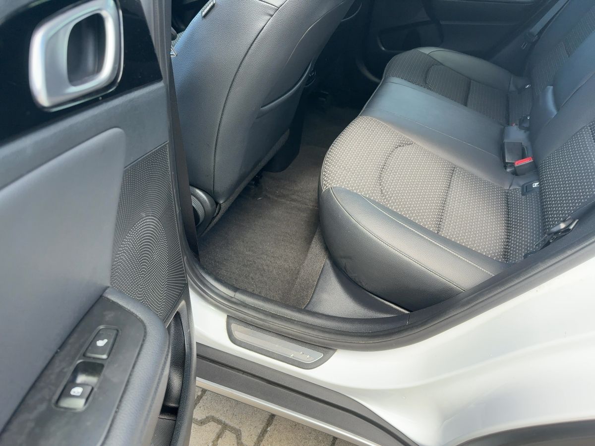 Kia XCEED Spirit 1.5T - Samsaru's Car Outlet