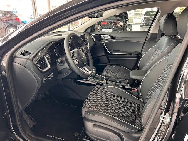Kia XCeed 1.6 PHEV Spirit - Samsaru's Car Outlet