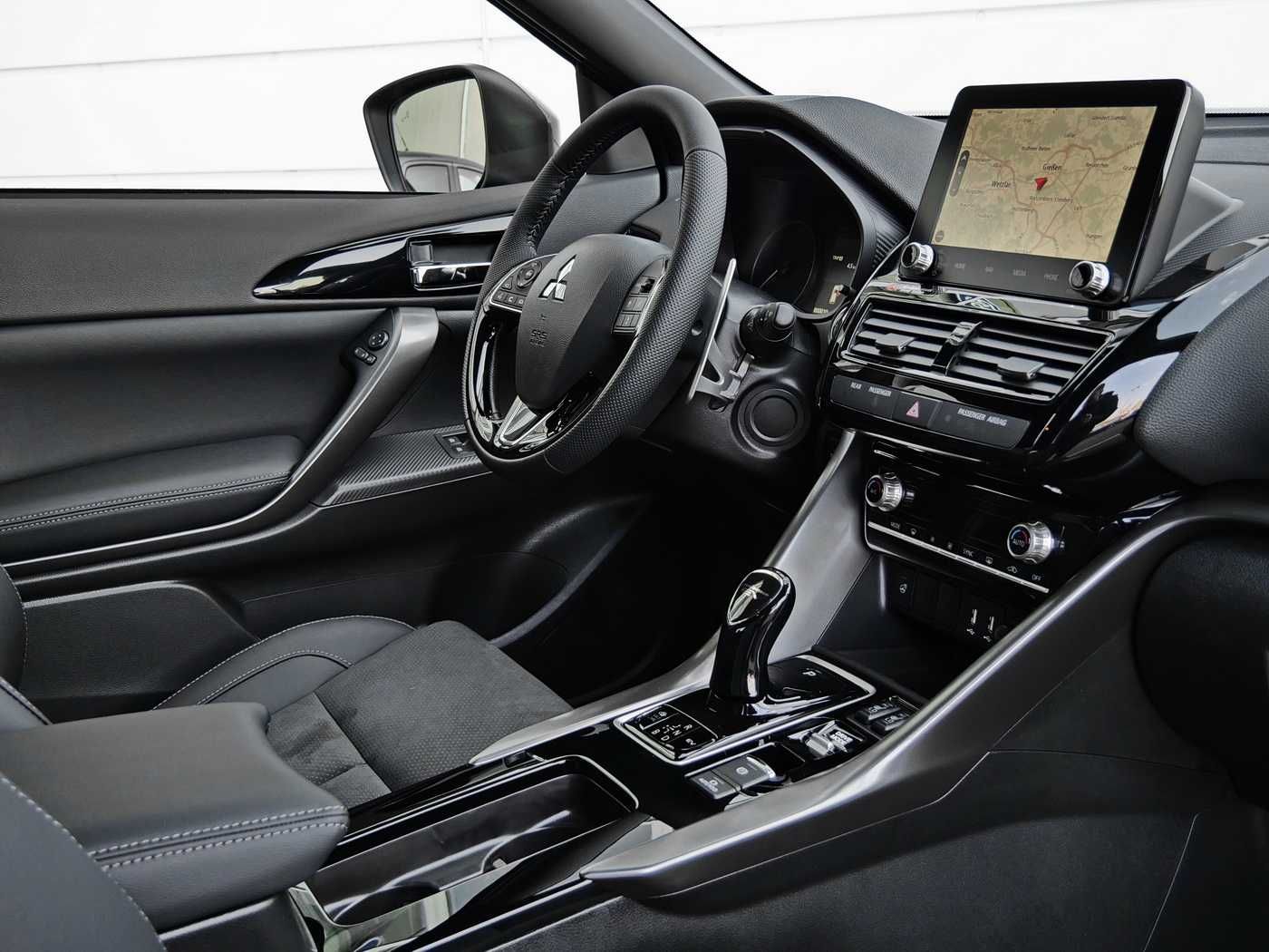 Mitsubishi Eclipse Cross Plug-In Hybrid Select Black ALLRAD