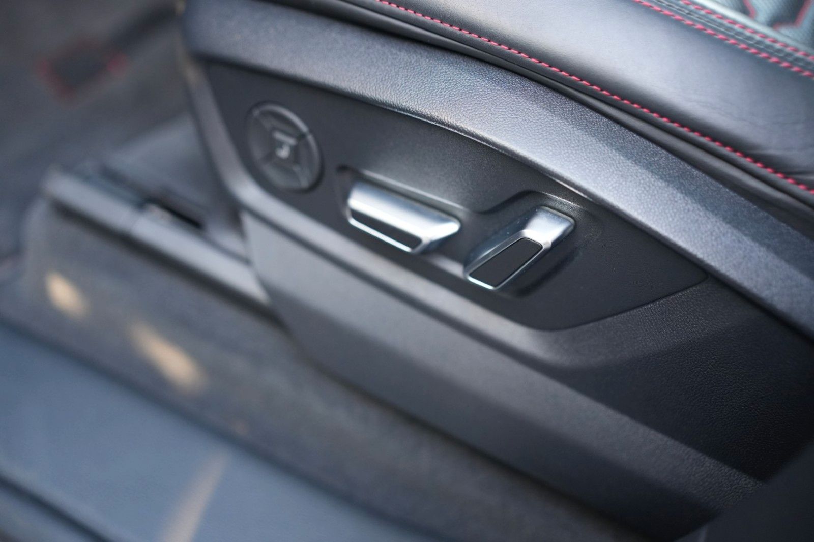 Audi RS Q8 4.0 TFSI quattro *23"*CARBON*EXCLUSIVE*B&O