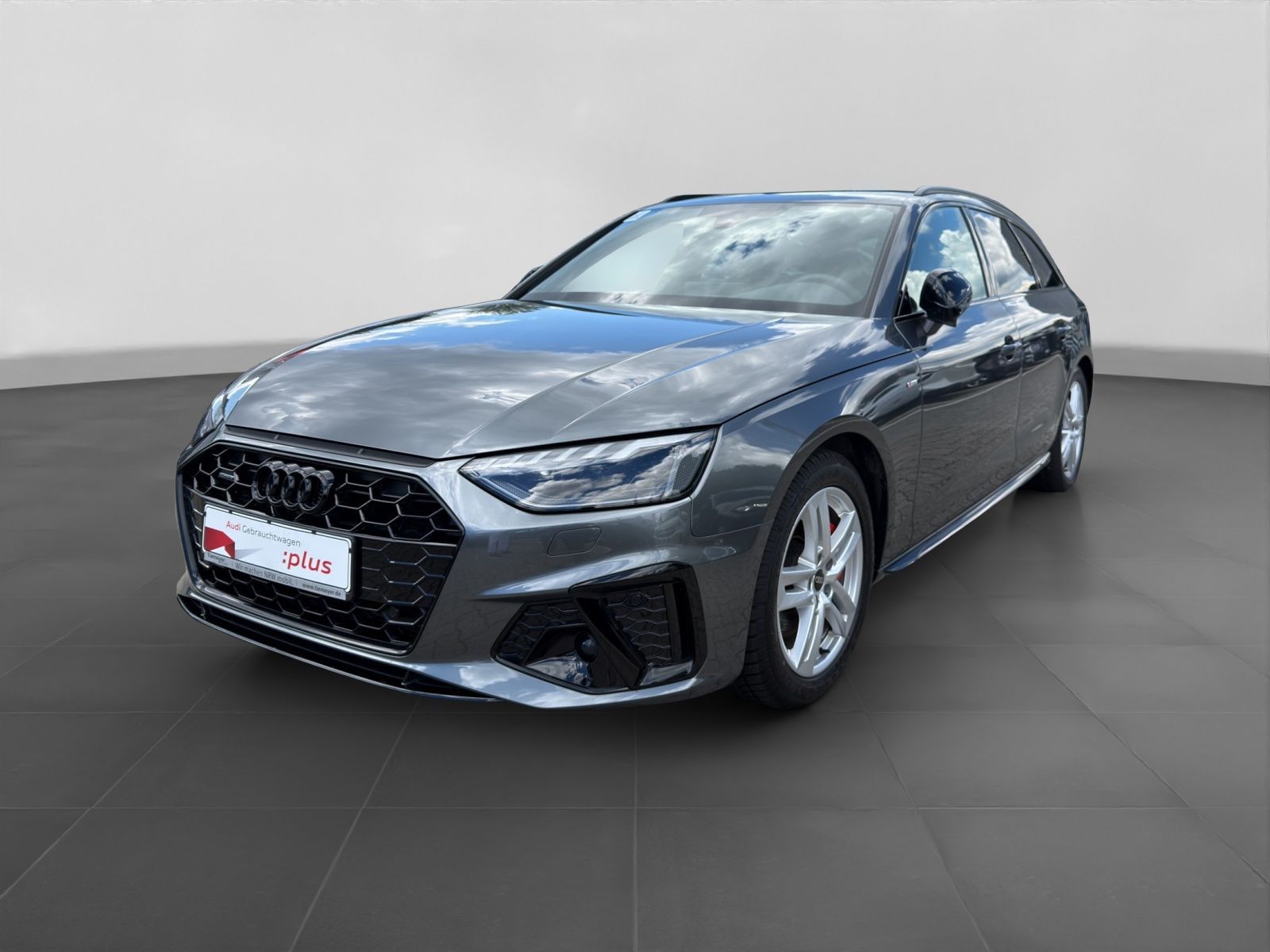 Audi A4 Avant 40 TFSI Q 2x S LINE AHK MATRIX-LED LM19
