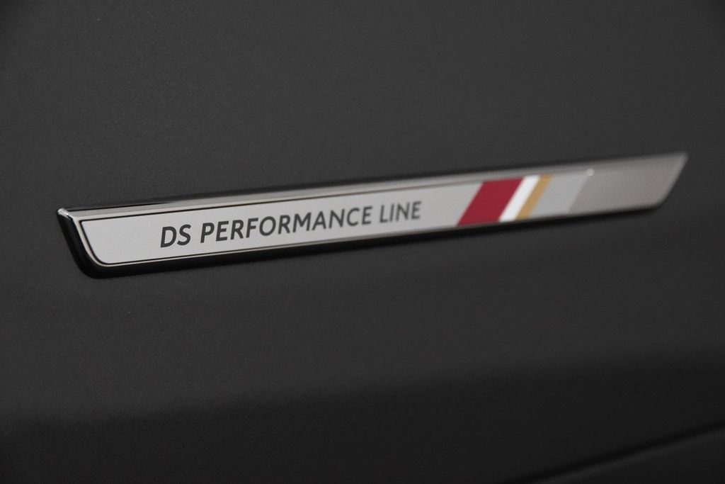 DS Automobiles DS3 Crossback Performance Line - Samsaru's Car Outlet