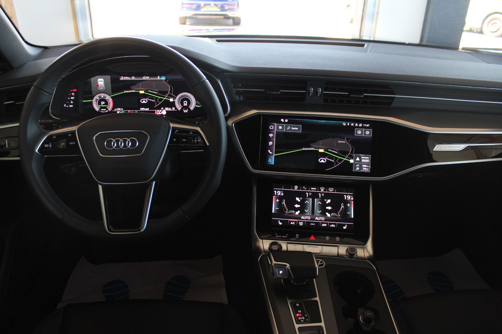 Audi A6 Avant 40 TDI quattro advanced - Samsaru's Car Outlet
