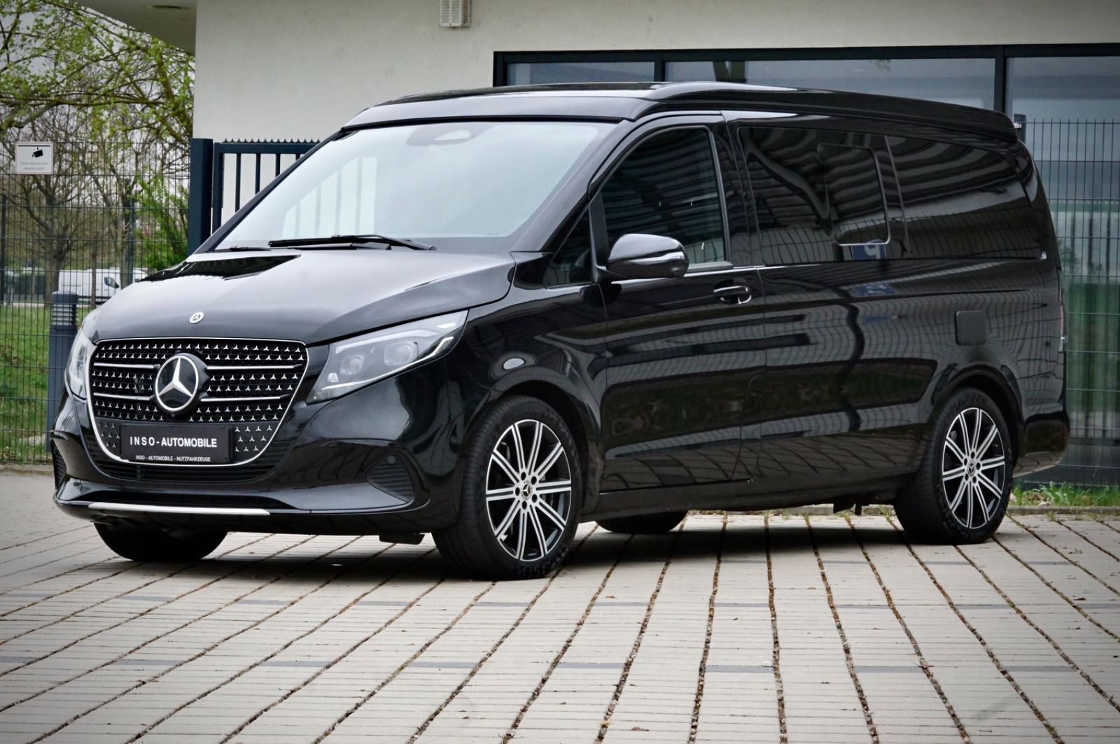 Mercedes-Benz V 250 Marco Polo - Samsaru's Car Outlet
