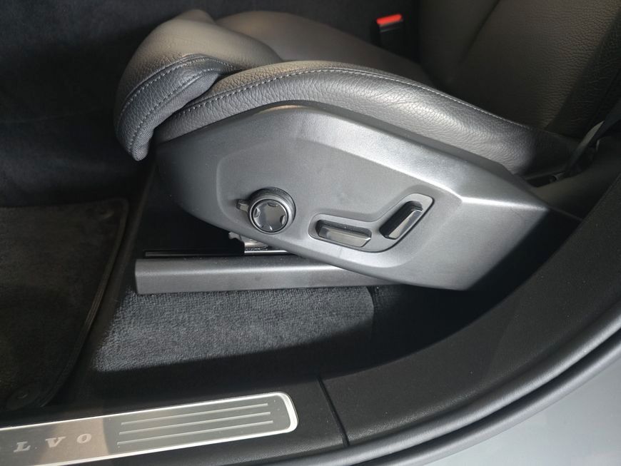 Volvo XC90 B5 B AWD Plus Bright