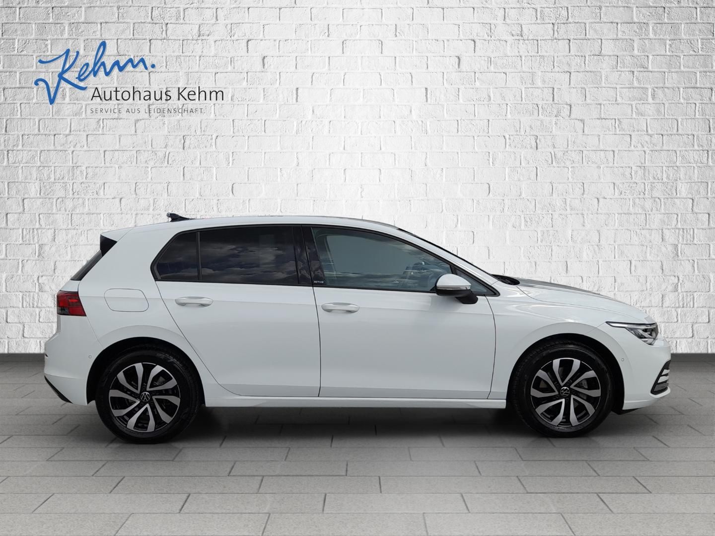 Volkswagen Golf Active 1.5 eTSI - Samsaru's Car Outlet