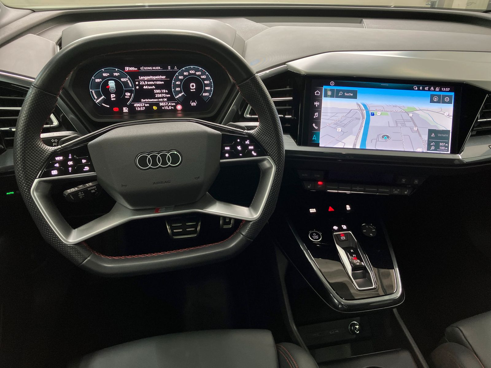 Audi Q4 Sportback e-tron S line 50 qu. AHK Sonos Pano
