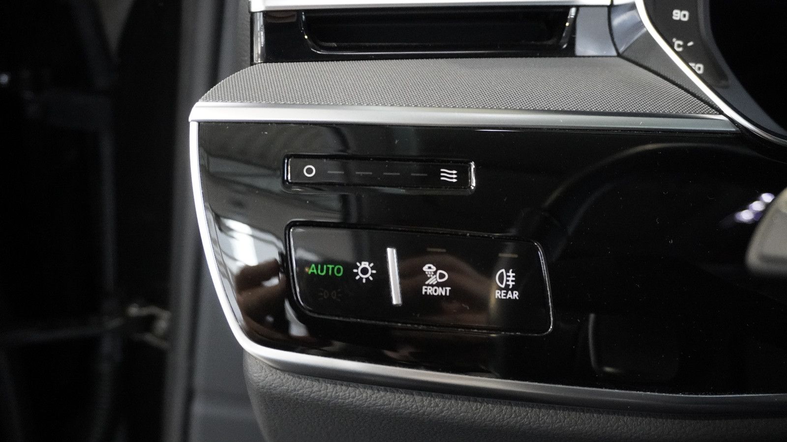 Audi A8 50 quat S-Lin - Samsaru's Car Outlet