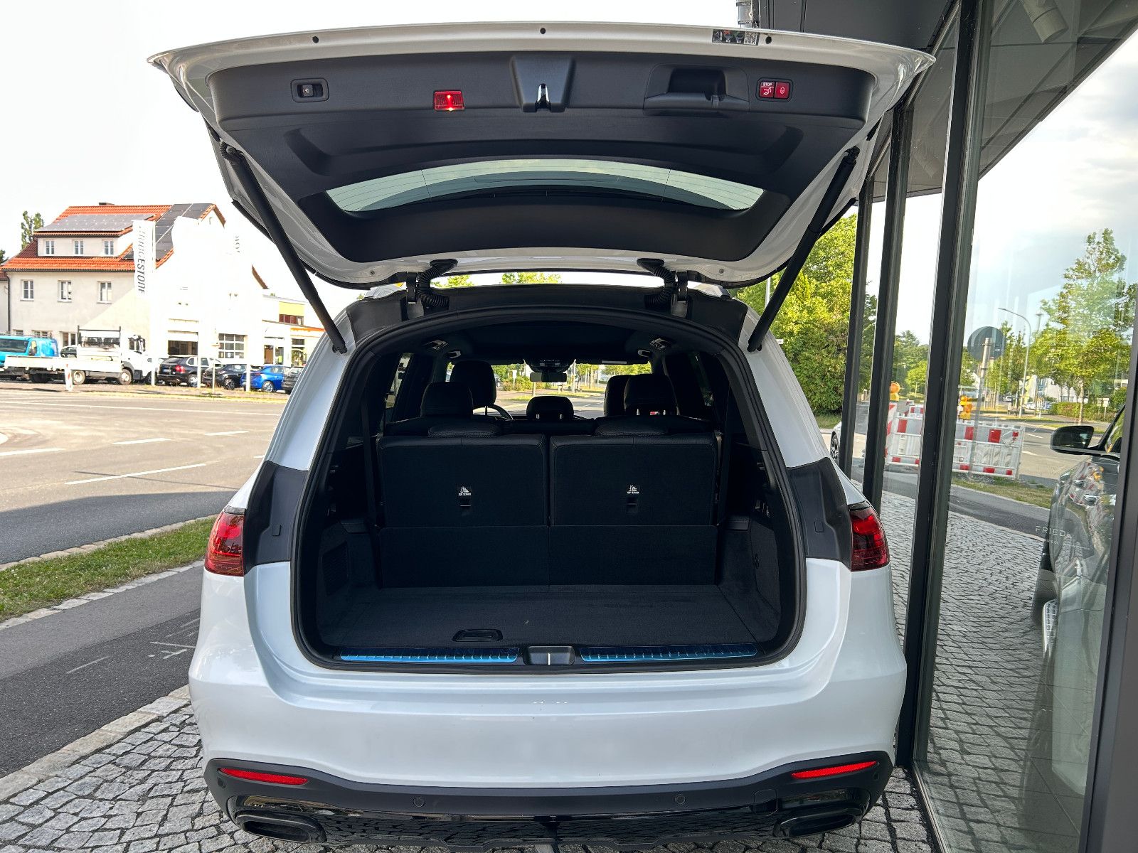 Mercedes-Benz GLS 450d 4M AMG - Samsaru's Car Outlet