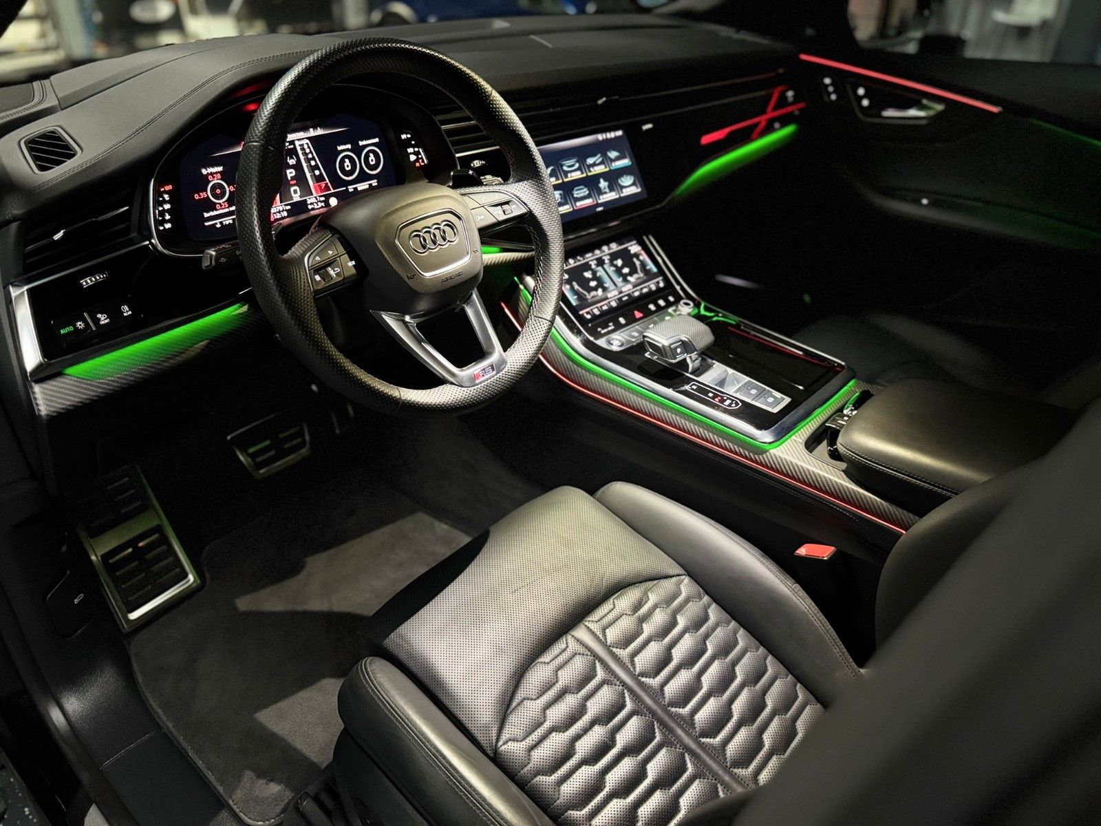 Audi RS Q8 4.0 TFSi *ABT-POWER-S*KERAMIK*CARBON*PANO*