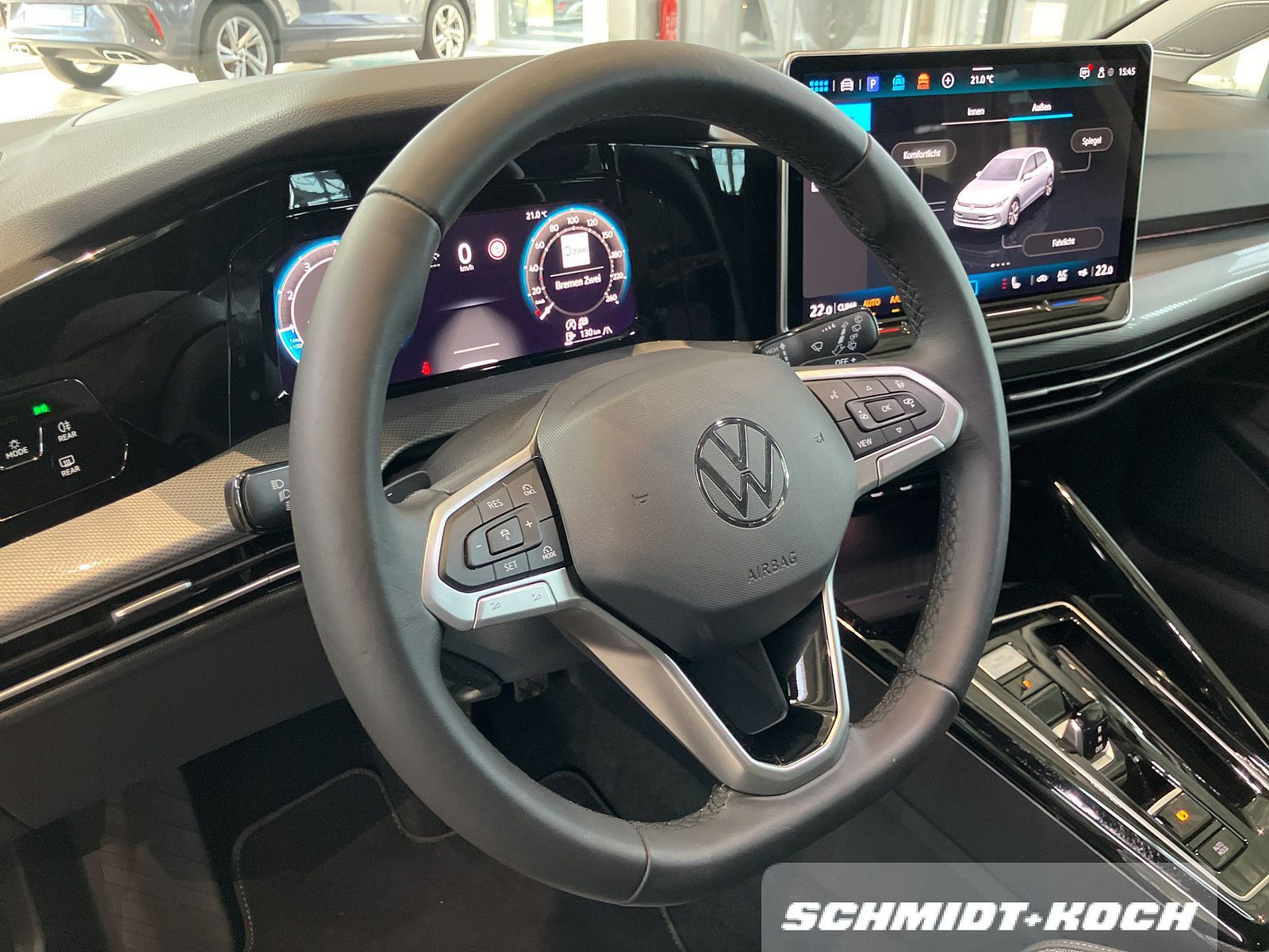 Volkswagen Golf VIII 1.5 eTSI DSG Style LED-Scheinw. Navi