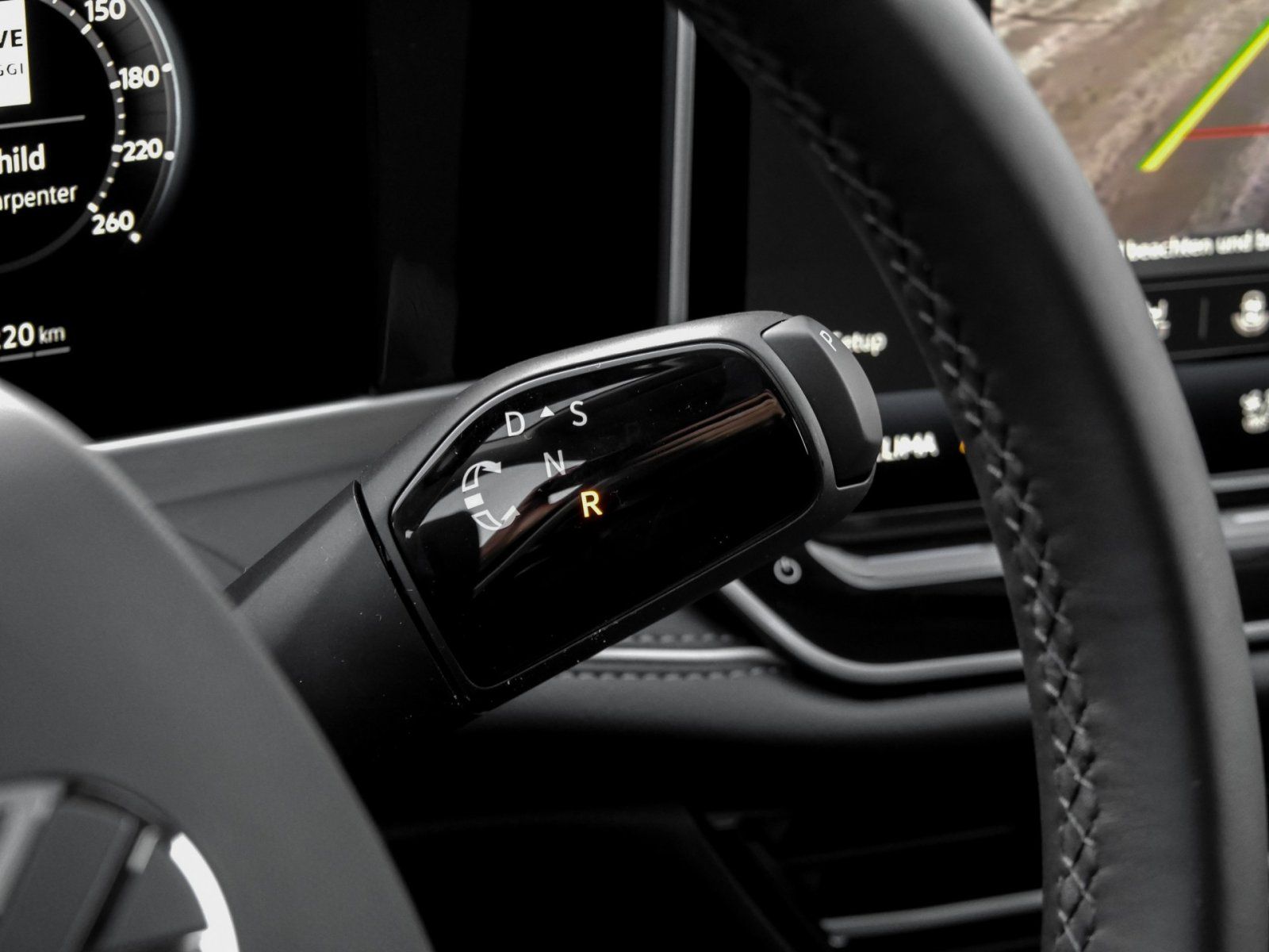 Volkswagen Passat Variant Elegance eHybrid AHK Pano Leder H