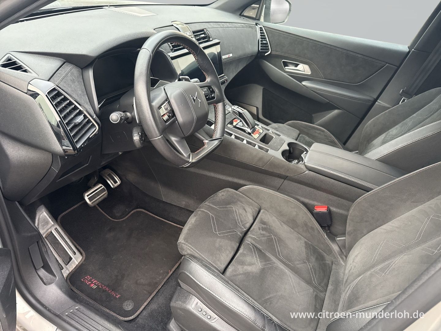 DS Automobiles DS7 E-Tense 4x4 300  Performance Line + HiFi-FOC