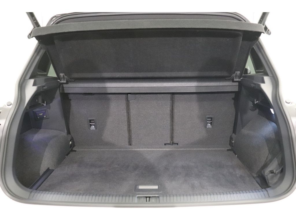 Volkswagen Tiguan R 2.0 TSI 4Motion #HARMAN #Matrix #Panora