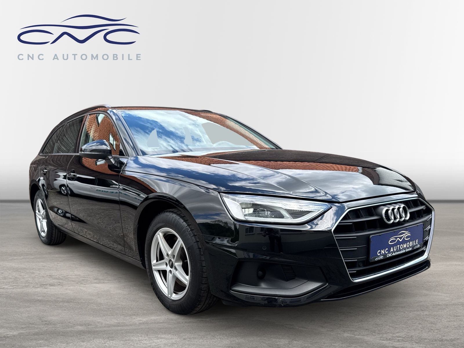 Audi A4 Avant 35 TDI S-Tronic - Samsaru's Car Outlet
