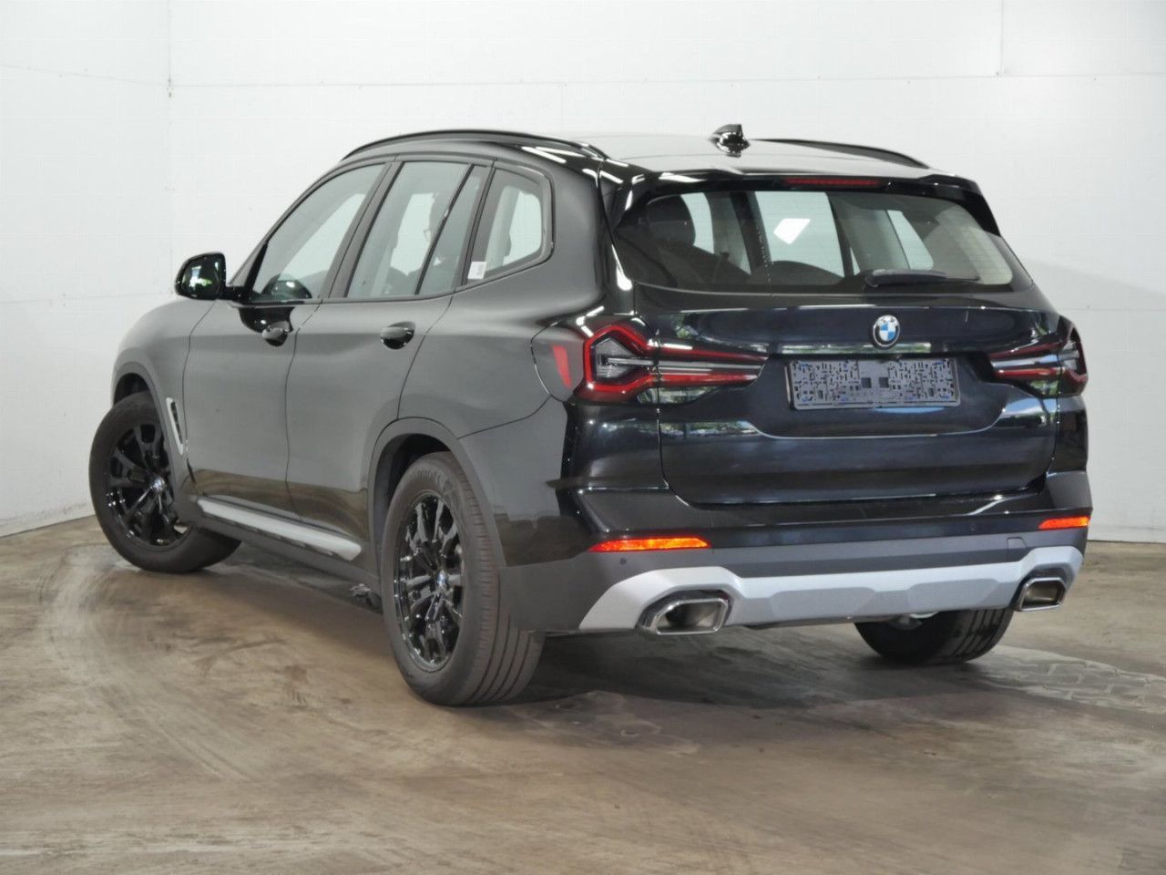 BMW X3 xDrive20d LiveCPr - Samsaru's Car Outlet