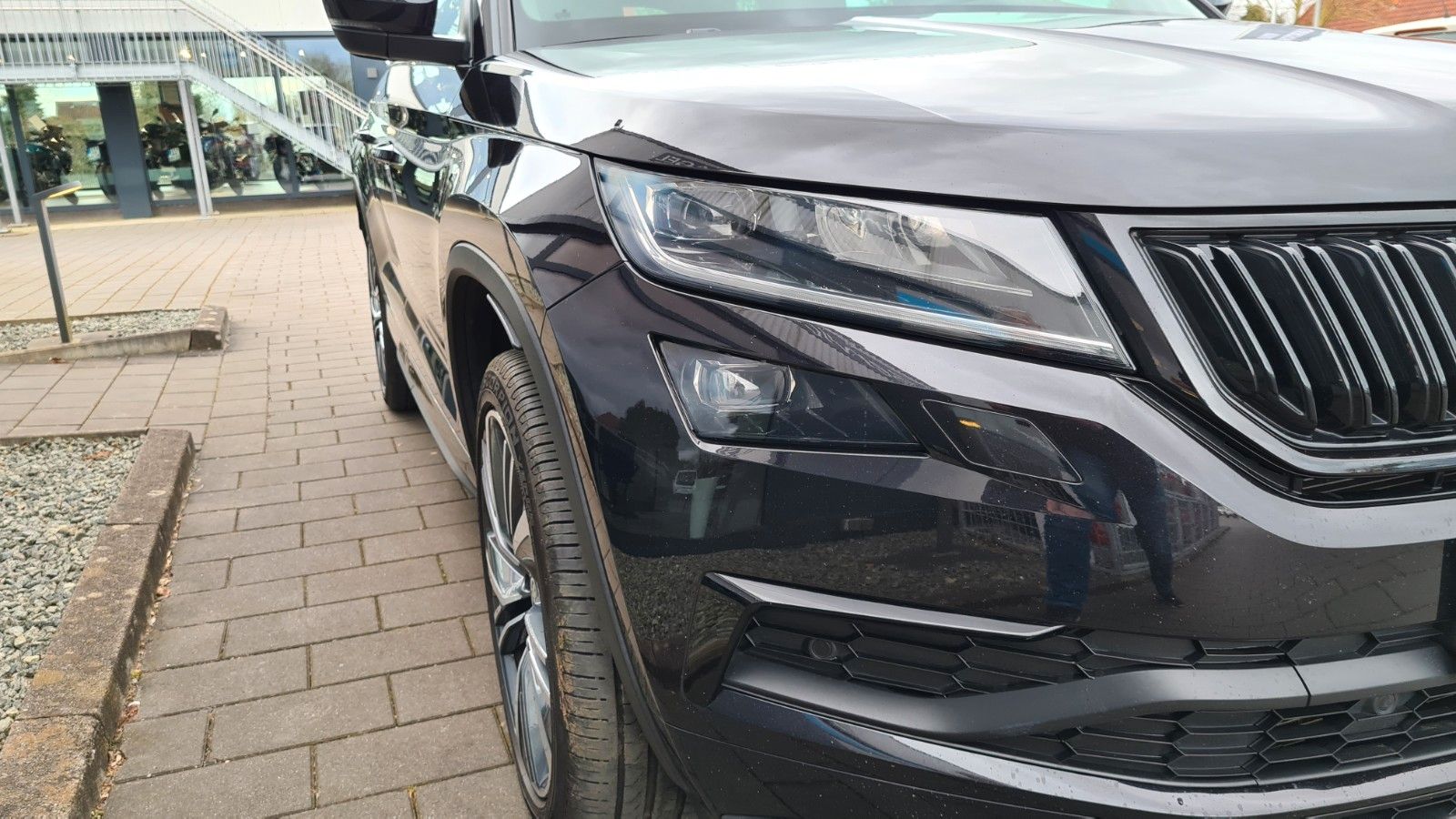 Skoda Kodiaq RS 4x4 - Samsaru's Car Outlet