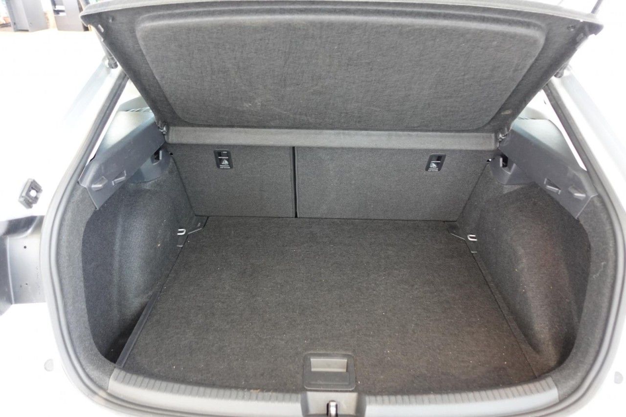 Volkswagen Taigo Style 1.0TSI DSG - Samsaru's Car Outlet