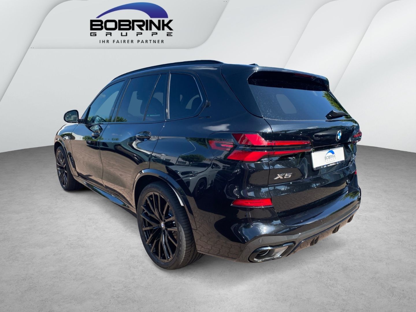 BMW X5 xDrive30d M Sport Pro Soft-Close Massage HK