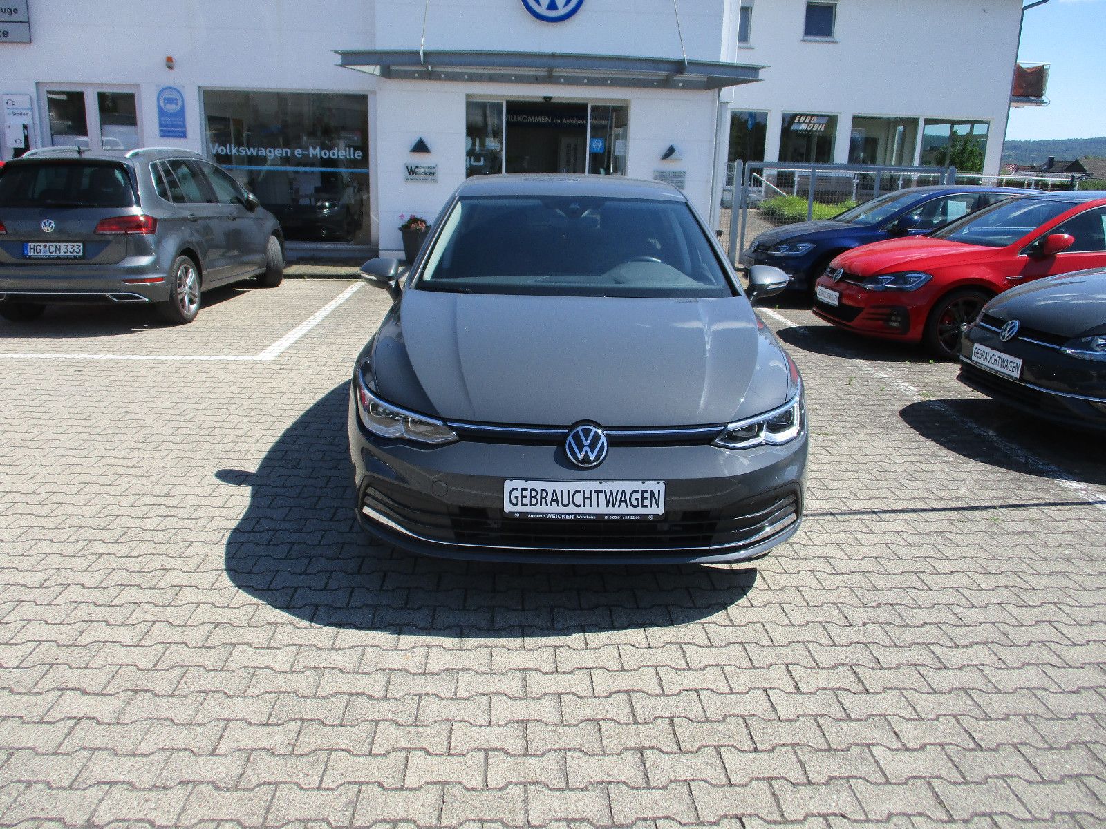 Volkswagen Golf VIII Style eHybrid DSG - Samsaru's Car Outlet