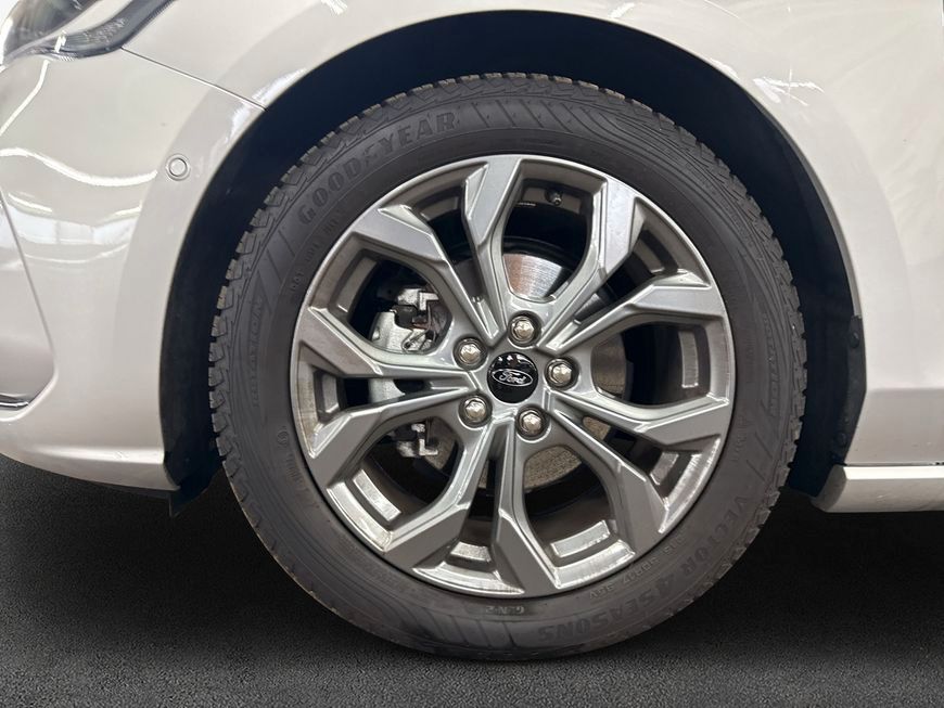 Ford Focus Turnier 1.0 EcoBoost Hybrid Aut. ST-LINE X