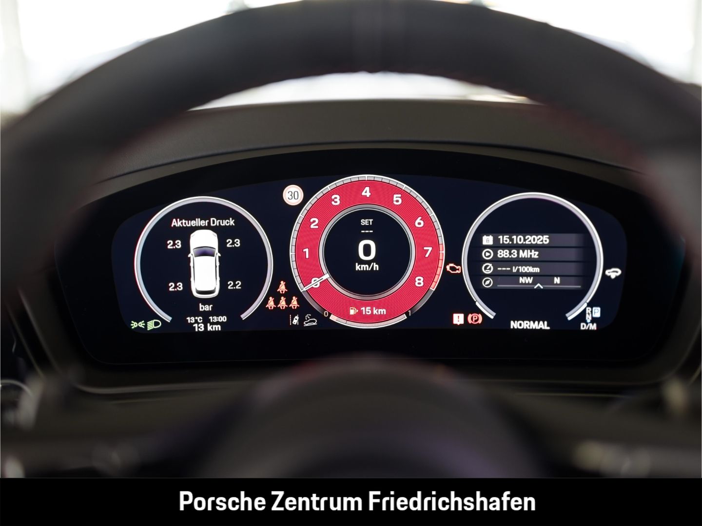 Porsche Cayenne GTS HA-Lenkung InnoDrive Head-Up BOSE